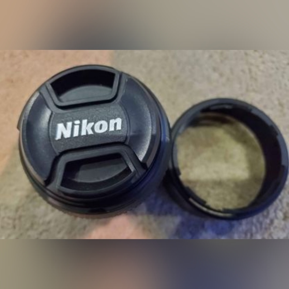 Nikkor 40mm af-s micro f2.8 - Picture 2 of 6
